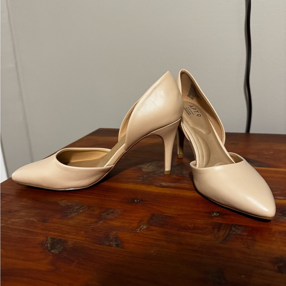 Apt. 9 Cream Heels